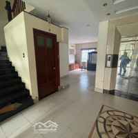 Nhà Cho Thuê 7 Phạm Văn Chí 6.5X15M Có Thang Máy, Gần Chợ Kim Biên, Giá Bán 50 Triệu/Tháng