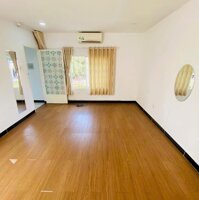 BÁN NHÀ 6,8X9M, ĐƯỜNG TÂN CHÁNH HIỆP 18, GẦN TRƯỜNG ĐẠI HỌC GIAO THÔNG, SHR