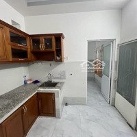 Giáp Sân Bay, Tân Bình, 50M2 (4,2M X 12M), P2, Xe Hơi Đỗ Cổng, Giá Bán 5.9 Tỷ Tl