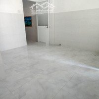 Giáp Sân Bay, Tân Bình, 50M2 (4,2M X 12M), P2, Xe Hơi Đỗ Cổng, Giá Bán 5.9 Tỷ Tl