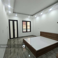 Nhà Đẹp Hoàng Mai, 37M X5 Tầng, Thang Máy, Lô Góc, Giá Bán 7 Tỷ