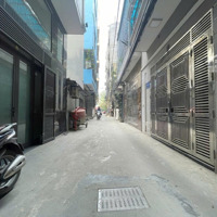 Bân Nhà Riêng Đẹp Ngay Đầu Ngõ 42 Phố Trịnh Đình Cửu P.định Côngdiện Tích33/45 M 3 Tầng Mt4,9 11 Tỷ.