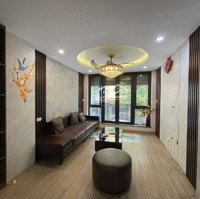 Bán Gấp Nhà Chị Lý 5 Tầng Mp Trần Đăng Ninh, Kinh Doanh Vỉa Hè 3 Ô Tô Tránh, Giá Bán 10,9 Tỷ