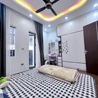 NHÀ ĐẸP 4 TẦNG – 68M² THƯỢNG THANH, LONG BIÊN – 3 THOÁNG - ÔTÔ ĐỖ CỬA - GIÁ 10.5 TỶ