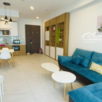 Giá Tốt! Bán Căn 2 Phòng Ngủ75 M2 Đầy Đủ Nội Thất Tầng Cao Gió Mát. Sổ Hồng Chính Chủ 8 Tỷ