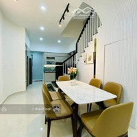 Nhà Bán Chính Chủ Giá Bán 2 Tỷ 300 Đường Hồng Bàng P1 Quận 11. Sổ Riêngdiện Tích62M2. Liên Hệ: 0902631003 Quỳnh