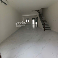Cho Thuê Căn Liền Kề Sát Vịnh Biển 4 Mùa, Phù Hợp Ở Và Kinh Doanh Giá 6 Triệu/Tháng