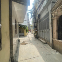 Bán Đất Hoàng Hoa Thám - Ba Đình, 79M2 Lô Góc 16M, Lô Góc Giá Bán 7,6 Tỷ. Hàng Cực Hiếm, Ngõ Thông