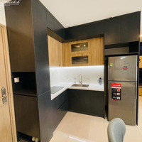 Chính Chủ Bán Căn 1 Phòng Ngủ+1 - Full Đồ Cao Cấp - View Bể Bơi - Nhà Mua Để Ở, Decor Kỹ Lưỡng