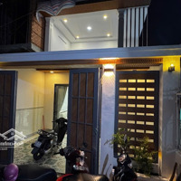 Bán Nhà Mới Đẹp Tặng Full Nội Thất.gần St Coopmart Pvh Q12. Sổ Hồng Chính Chủ Dt: 5,3X19 Vuông Vứt
