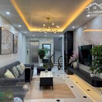 Bán Gấp Nhà Phân Lô Xuân La, Tây Hồ 38m² – Thang Máy – Ô Tô – Cực Đẹp Giá Chỉ 11.7 Tỷ