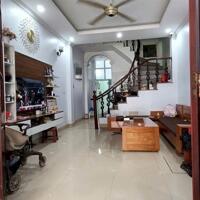 BÁN NHÀ DÂN XÂY TT LICOLA NGÕ 510 NGỌC HỒI, Ô TÔ QUA NHÀ, SỔ VUÔNG VẮN
