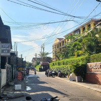 Nhà Cấp 4 Đường Ngô Quyền, Gần Chợ Đêm Nguyễn Hoàng, Nhiều Villa, Khách Sạn.