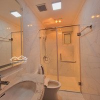 Bán Gấp Nhà Phố Nguyễn Chánh, Mặt Tiền Rộng Thuận Tiện Kinh Doanh, Ô Tô Đỗ Thoải Mái.