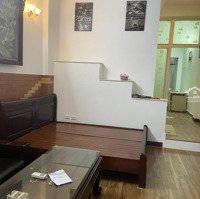 Cho Thuê Căn Hộ Tầng 1 Riêng Biệt (2 Phòng) - Tứ Liên - Đầu Đường Âu Cơ