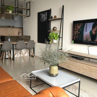 Định Cư Bán Gấp Căn Hộ Cao Ốc Pn, 20 Hoàng Minh Giám - 115M2 2 Phòng Ngủ 2 Vệ Sinh- Tầng Trung - Giá Bán 6.2 Tỷ Tl