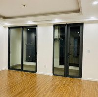 Cần Cho Thuê Căn Hộ 1 Phòng Ngủ45M2 Giá 9 Triệu/Tháng Nhà Mới Tinh Tại Sunshine Garden - Em Hoàng 0879169988