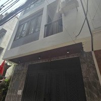 Bán Tòa Nhà 6 Tầng Lô Góc Võng Thị - Hồ Tây Vài Bước Chân - Thang Máy Ôtô Đỗ Cửa Dòng Tiền Ổn Định
