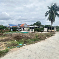 Lô Góc Ven Biển Vạn Hưng,Kkt Vân Phong. Giá: 10 Triệu8/M2. Đầu Tư Khách Sạn,Villa, Hay Phân Lô Đều Đẹp.