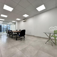 Cho Thuê Văn Phòng 30M² Nguyễn Khang, Cầu Giấy - Nhỏ Gọn, Tiện Nghi, Giá Chỉ 5.5 Triệu/Tháng