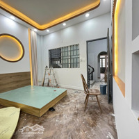 Siêu Phẩm 1 Phòng Ngủban Công, Tách Bếp, Full Nội Thất Ngay Trung Tâm Tân Bình