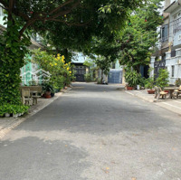Lô Đất Lê Đức Thọ - Dương Quảng Hàm, P6 Khu Đồng Bộ Phân Lô Bàn Cờ - Đường Nhựa 10M. Giá: 9,3 Tỷ Tl