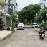 Lô Đất Lê Đức Thọ - Dương Quảng Hàm, P6 Khu Đồng Bộ Phân Lô Bàn Cờ - Đường Nhựa 10M. Giá: 9,3 Tỷ Tl
