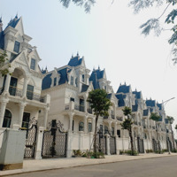 Chính Chủ Cần Bán Biệt Thự Hướng Nam Tại Jade Square, Giá Bán 42 Tỷ, 180M2, Mặt Đường Rộng Thoáng