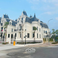Chính Chủ Cần Bán Biệt Thự Hướng Nam Tại Jade Square, Giá Bán 42 Tỷ, 180M2, Mặt Đường Rộng Thoáng