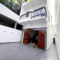 Cho Thuê Nhà Đẹp Phước Long 4 Phòng Ngủ Có Sân Giá Bán 22 Triệu/Tháng