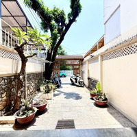Cho Thuê Nhà Phước Hoà Trung Tâm Thành Phố Nha Trang Ở Kinh Doanh 4 Phòng Ngủ Giá Bán 20 Triệu/ Tháng