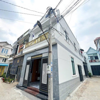 Bán Nhà 1 Trệt 1 Lầu Góc 2 Mặt Tiền (Hoàn Công) Đường Oto. Ngay Ubnd P. Tân Vạn. Giá Chỉ 3,2 Tỷ Tl