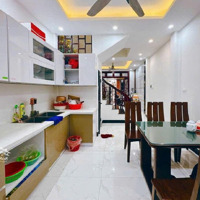 Bán Nhà Trung Kính, 50M2X5 Tầng, Ngõ Thông, Gần Phố. 9 Tỷ