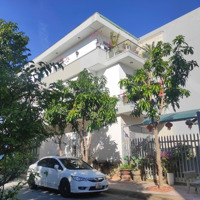 Bán Căn Nhà Đẹp Có Thang Máy Mặt Tiền Đường Phường Nguyễn An Ninh Tp Vũng Tàu.