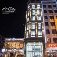 Cho Thuê Nhà Phố Ốp Kính Nguyễn Thiện Thuật Phường 1 Quận 3