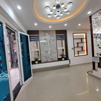 Trung Tâm Bắc Từ Liêm. Ủy Ban Đại Học Mỏ, 5 Tầng Ô Tô Tránh Nhà Mới Đẹp - Thoáng Mát View Sông, K/D