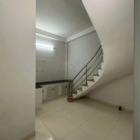 Nhà Đẹp Trệt 1 Lầu 4X11M Có 2 Phòng Ngủ 2 Vệ Sinhhẻm Xe Hơi Thống Nhất P11 Giá Bán 9 Triệu