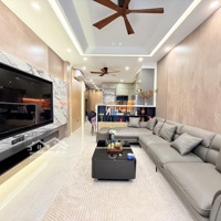 Phân Lô Vĩnh Phúc Ba Đình 57M2 22.1 Tỷ Ô Tô Vào Nhà Thang Máy Kinh Doanh Full Nội Thất