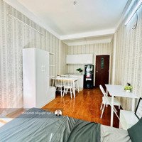 Căn Hộ 2 Phòng Ngủ Ban Công Giá Tốt Cách Ngã 4 Bảy Hiền 500M - Tân Bình