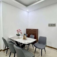 Bán căn hộ Đức Khải - Diện tích 68,3m² - Giá: 2Ty890