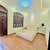 Bán nhà 4 tầng ngõ 281 Trương Định 50m2 giá 6.35 tỷ cực đẹp