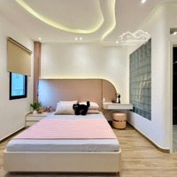 Đường 8M Thông - Nhà Có Thang Máy