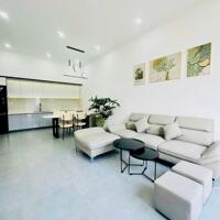 Nhà Mê, Mới,TC DT sử dụng 80m2,,hẻm Giải Phóng,gần Lê Duẩn.nhiều lô khác