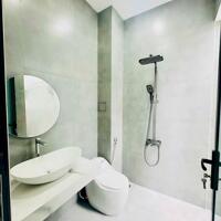 Nhà Mê, Mới,TC DT sử dụng 80m2,,hẻm Giải Phóng,gần Lê Duẩn.nhiều lô khác