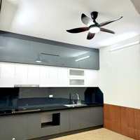 Siêu Phẩm Ngọc Thụy - Nhà 4 Tầng Đẹp, Giá Tốt!!!
Diện Tích: 48.5M | Nhà Lô Góc, Cực Kỳ Thoáng Sáng
