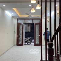 Bán Nhà Riêng Tại Hà Nội . Cách Bến Xe Yên Nghĩa Hà Đông 3,5 Km , Cahs Quốc Lộ 6 Chỉ 100M .