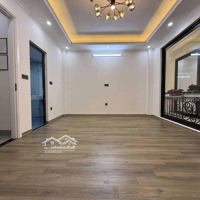 Bán Nhà Riêng Phố Trạm, Long Biên, Hà Nội - 42M2 Giá Chỉ 7,75 Tỷ