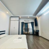 Bán Nhà Phố Phạm Văn Đồng Thang Máy Xịn Sò , Thoáng 2 Mặt