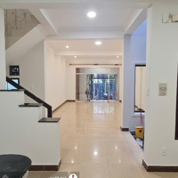 Bán Nhà Trung Tâm Q1 Đường Đặng Dung - Dt: 111.7M² - 3 Tầng, Khuôn Đất Nở Hậu Đẹp. Chỉ 23.5 Tỷ Tl.