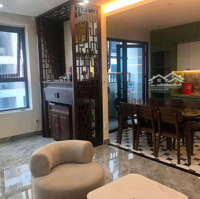 Valencia Việt Hưng Long Biêndiện Tích79M 3 Phòng Ngủ2 Vs Toà C Giá Bán 4,5 Ty Bao Phí Có Gia Lộc , Liên Hệ: 0369305918 E
